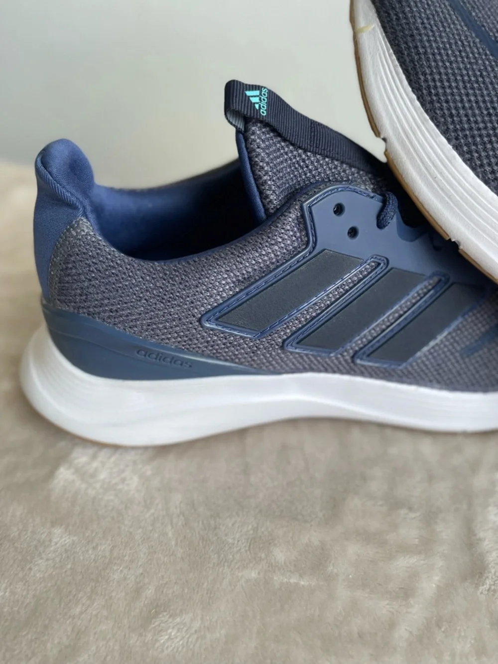 Adidas Men’s Navy Shades of Blue Athletic Sneakers‎ Size 9.5 NWT